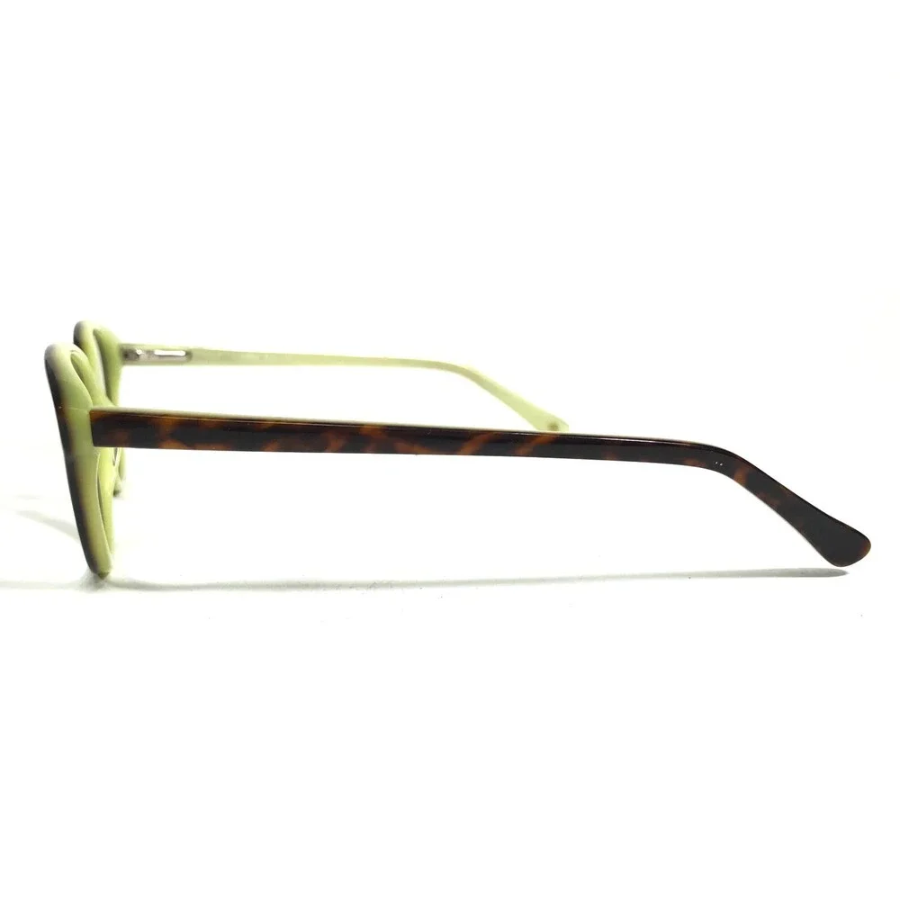 Laura Ashley demo lenses